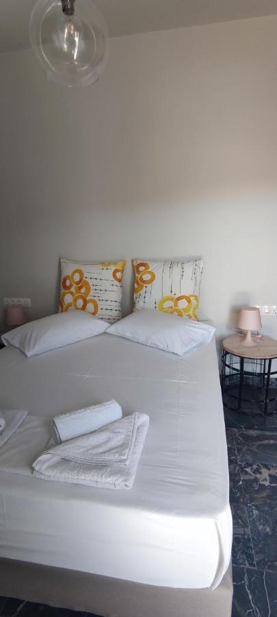 Manthos Place 2 마일로포타스 외부 사진