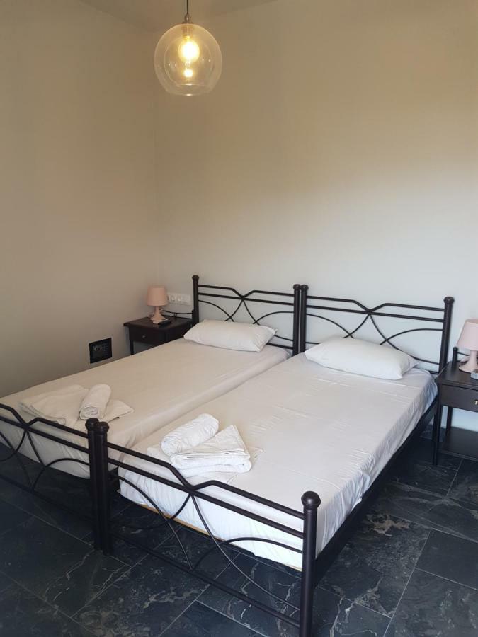Manthos Place 2 마일로포타스 외부 사진