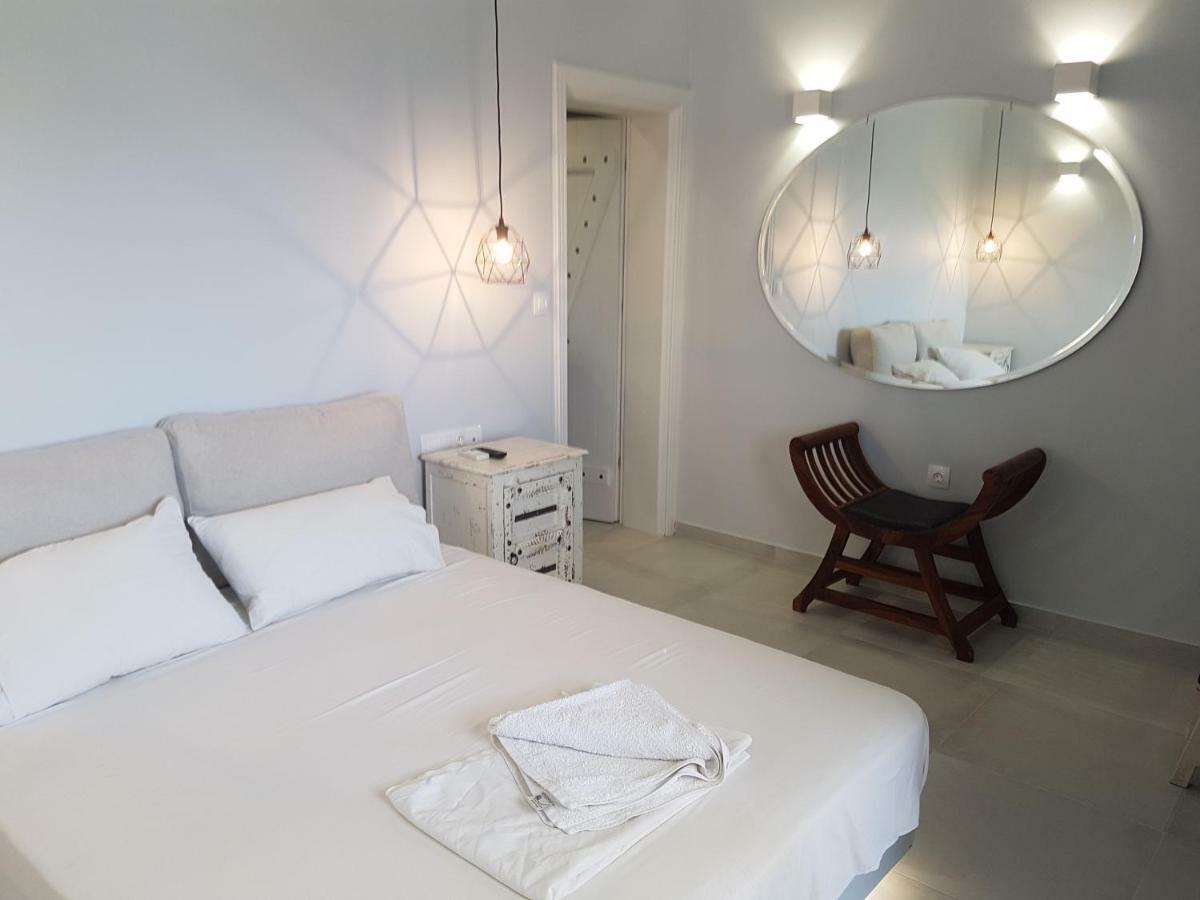 Manthos Place 2 마일로포타스 외부 사진